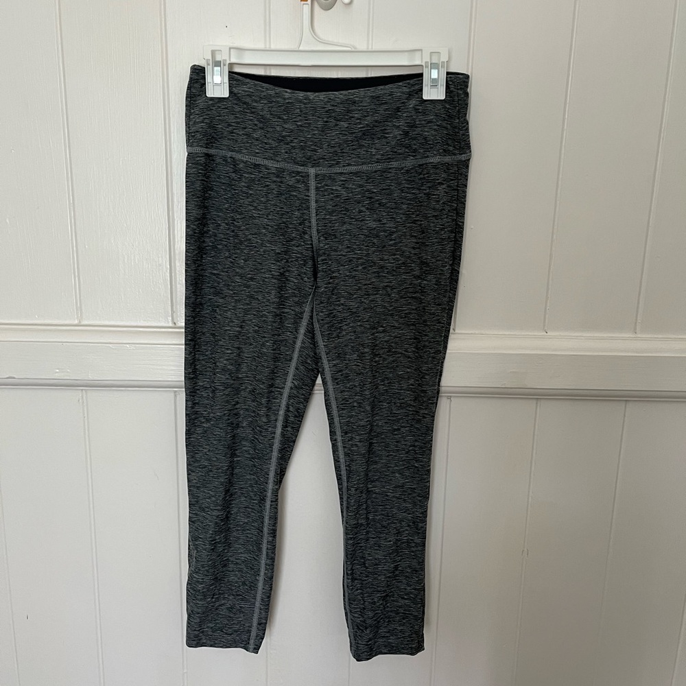 New Balance Gray Cropped Leggings